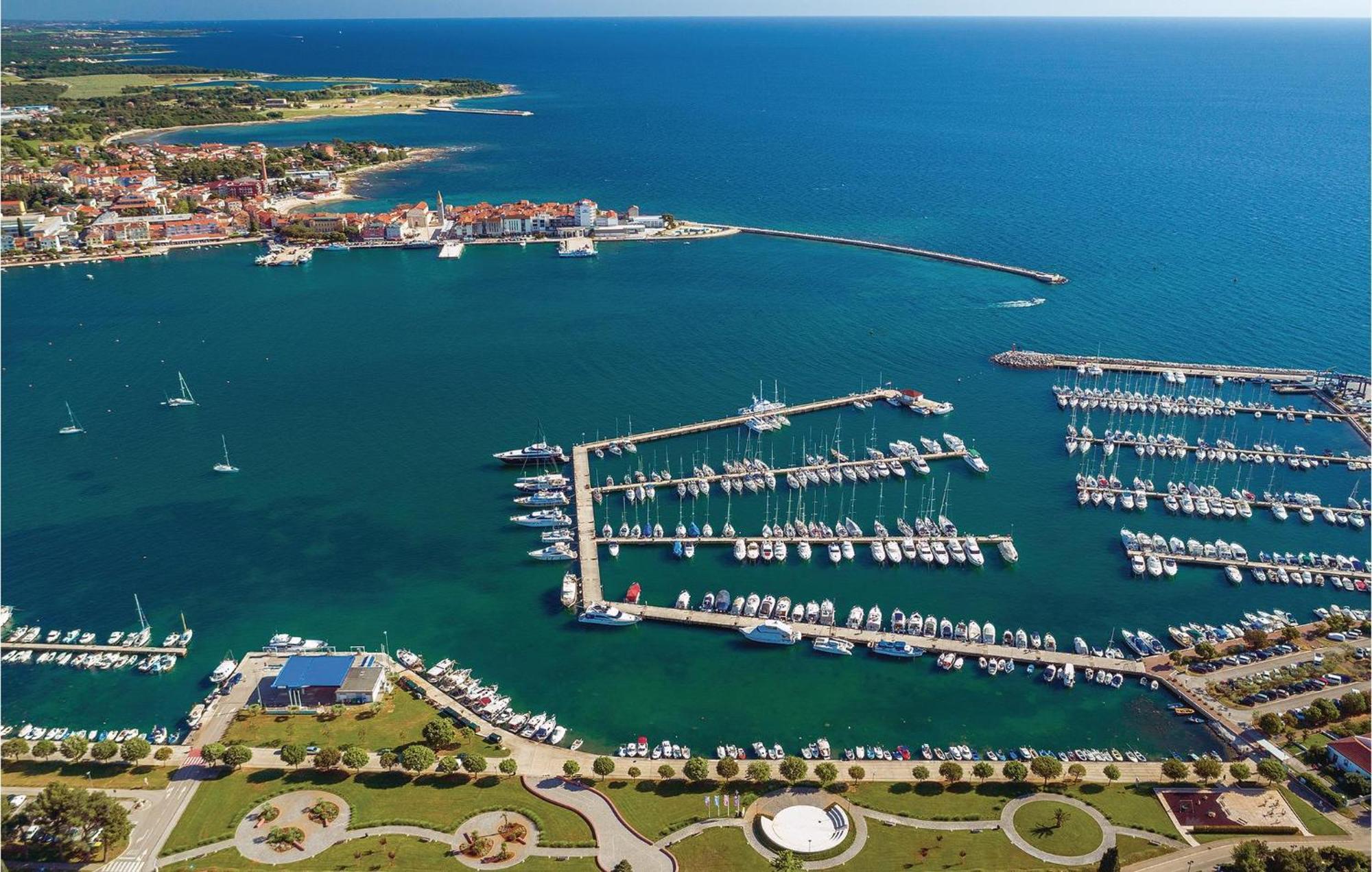 Lovely Apartment In Umag With Kitchen Zewnętrze zdjęcie